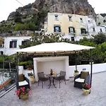 Pensionat Nonna Enza 4*