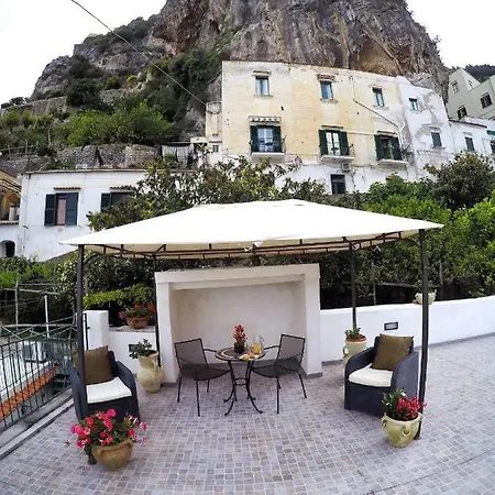 Pensionat Nonna Enza 4*